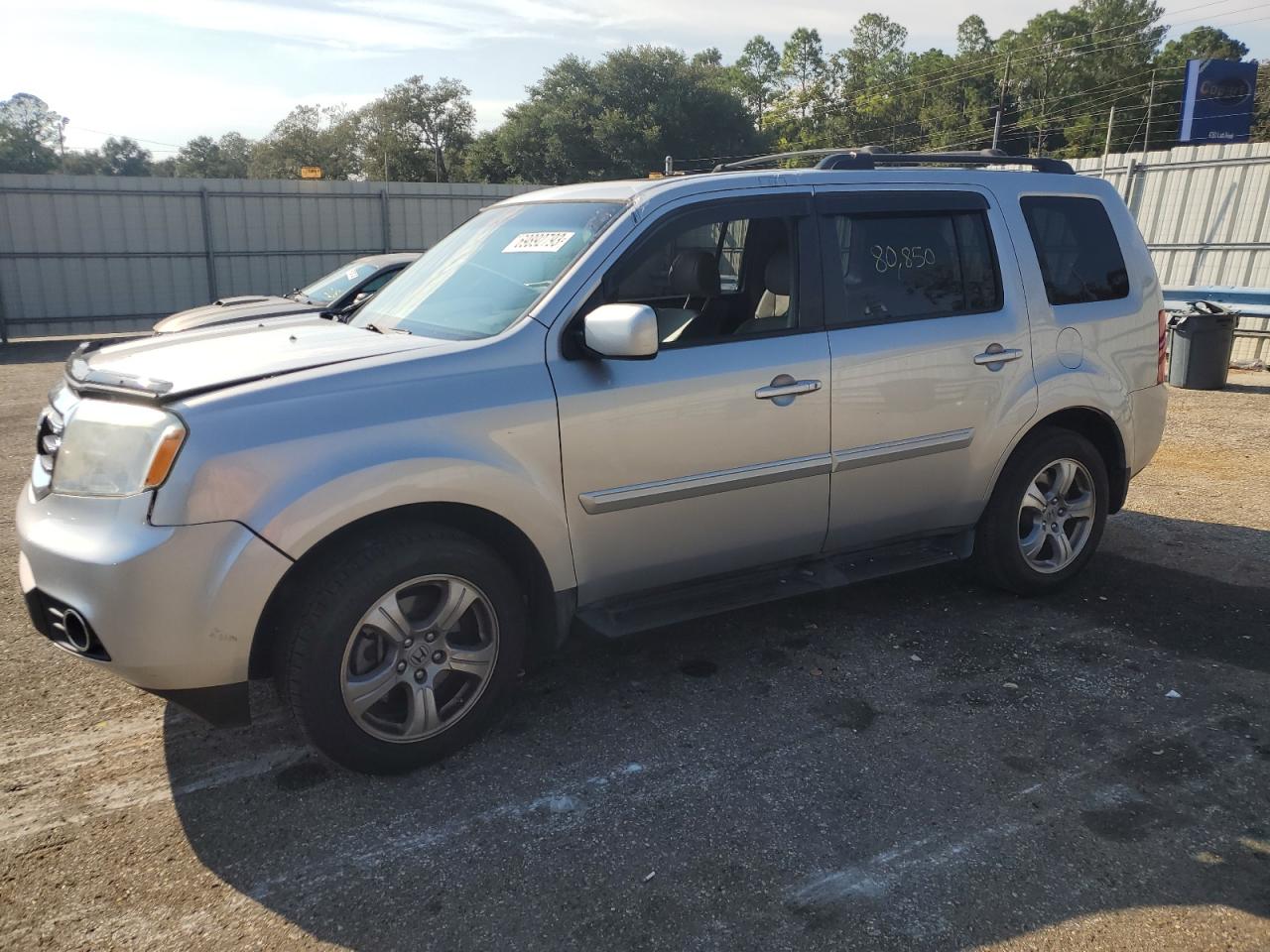 Obraz 1 z Honda Pilot Exln 2013 z VIN 5FNYF3H75DB029800