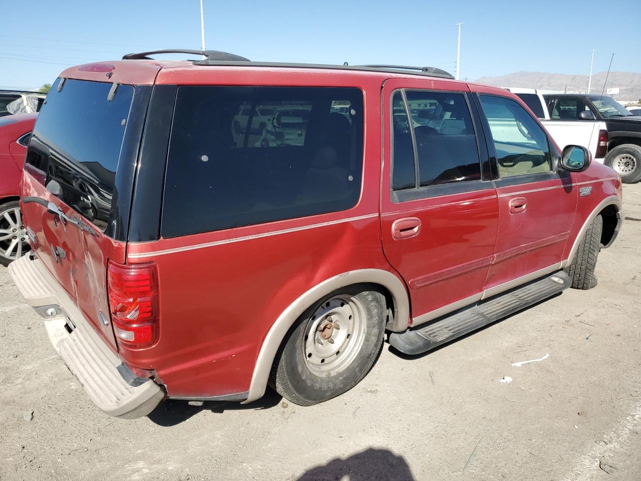 Image 3 of 1999 FORD EXPEDITION  1999 with VIN 1FMRU17L2XLA06615