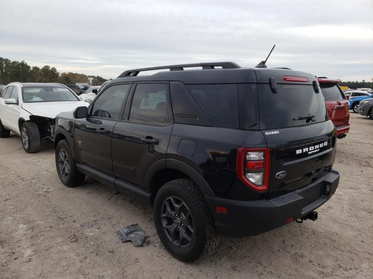 Image 2 of Ford Bronco Sport Badlands 2021 with VIN 3FMCR9D90MRB38669