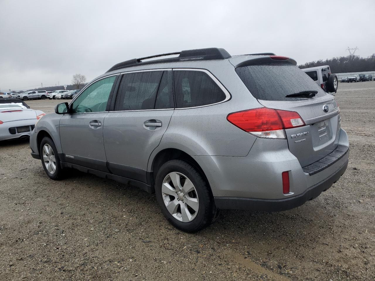 Obraz 2 z 2011 SUBARU OUTBACK 2.5I PREMIUM 2011 z VIN 4S4BRBGC0B3330180