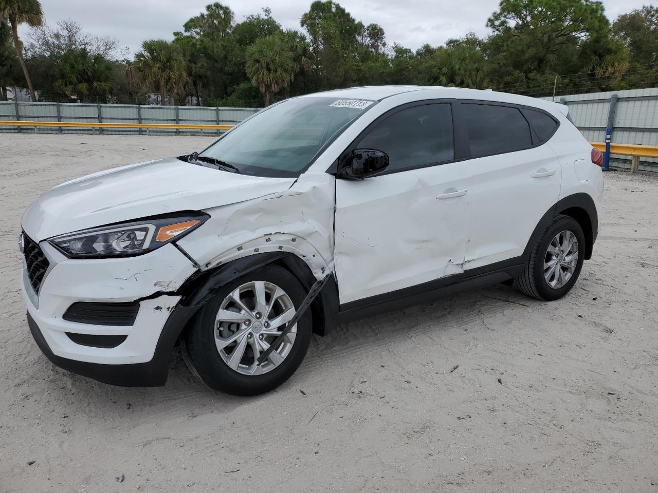 Image 1 of 2021 HYUNDAI TUCSON SE 2021 with VIN KM8J23A41MU337899