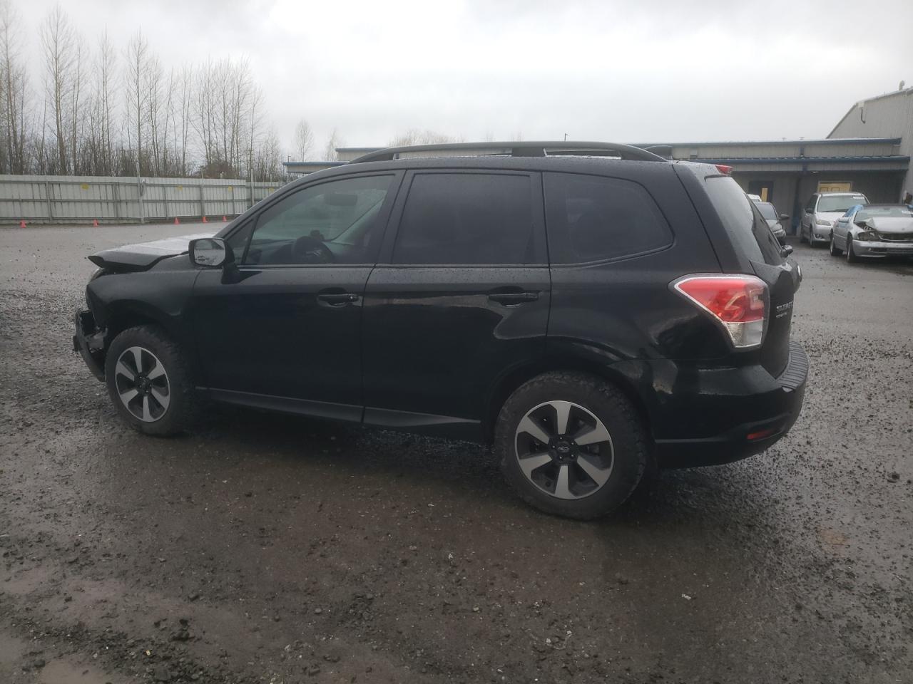 Image 2 of 2018 SUBARU FORESTER 2.5I 2018 with VIN JF2SJABC5JH465025