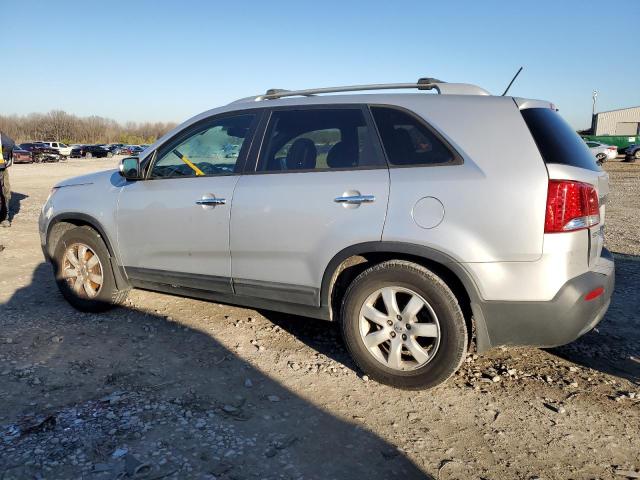 Obraz 2 z 2013 KIA SORENTO LX 2013 z VIN 5XYKT4A29DG411338