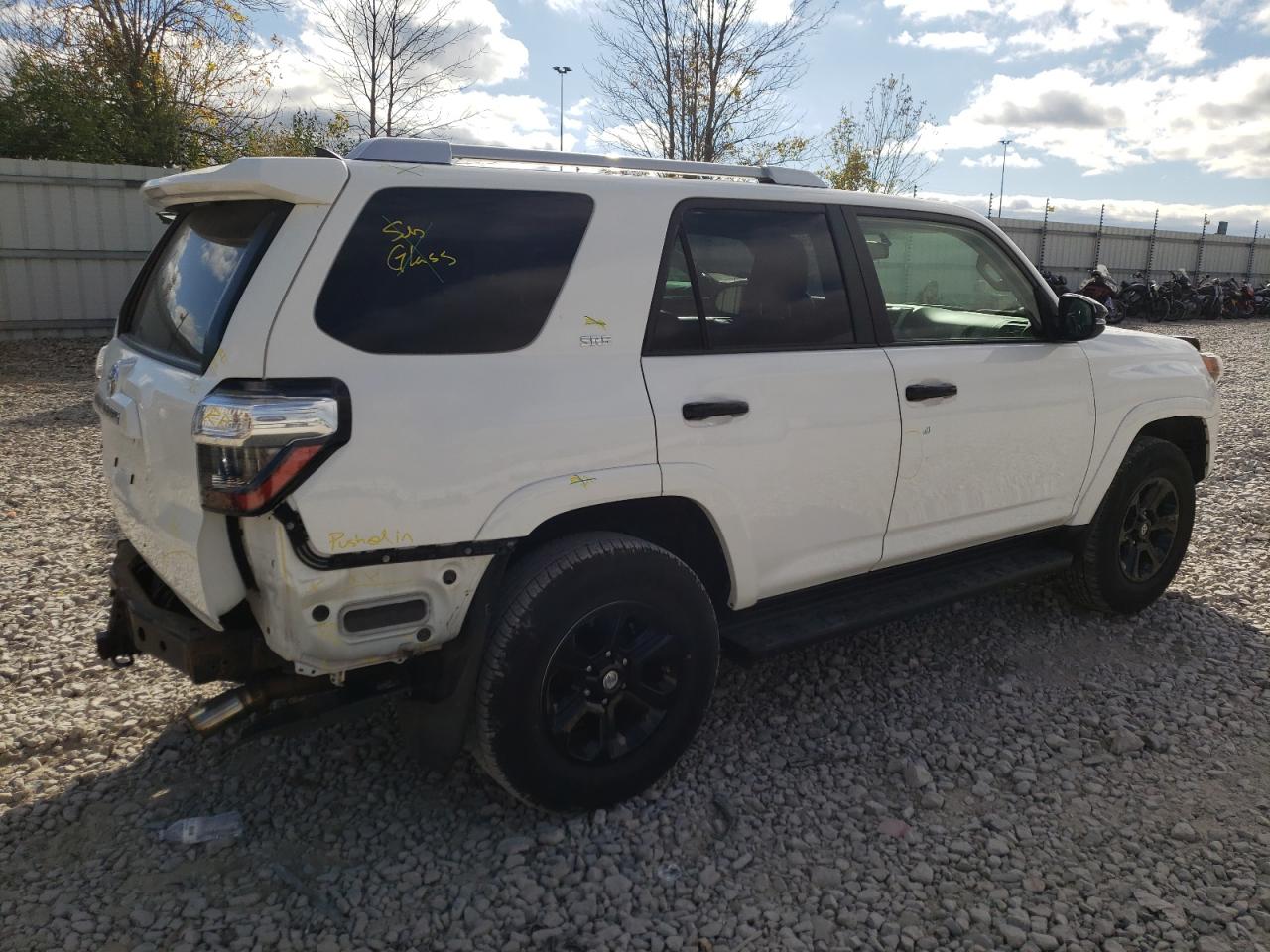 Изображение 3 2014 TOYOTA 4RUNNER SR5 2014 с VIN JTEBU5JR9E5194380