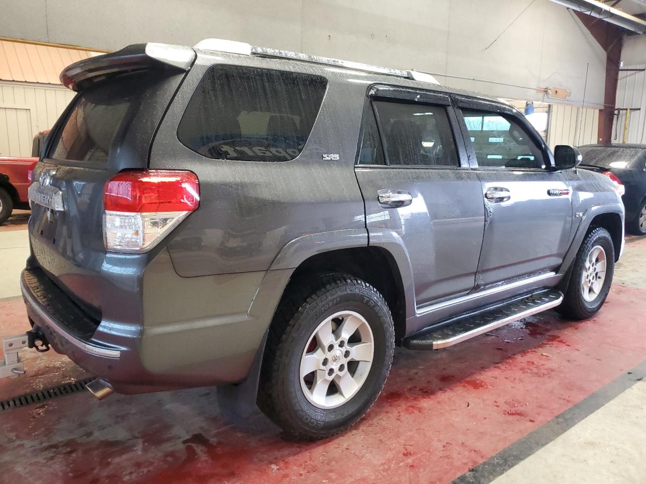 Изображение 3 2011 TOYOTA 4RUNNER SR5 2011 с VIN JTEBU5JR1B5046901