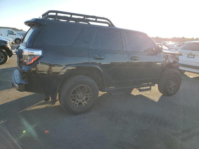Изображение 3 2021 TOYOTA 4RUNNER SR5 PREMIUM 2021 с VIN JTERU5JR9M5952215