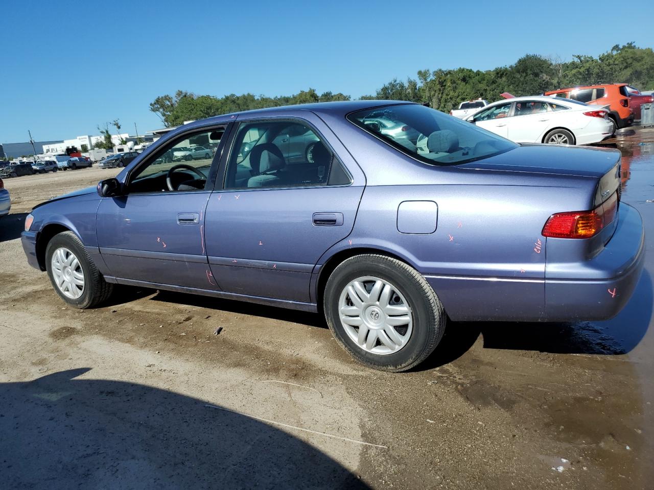 Image 2 of 2000 TOYOTA CAMRY CE 2000 with VIN 4T1BG22K7YU003427