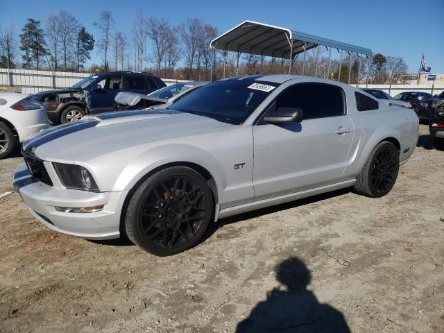Obraz 1 z 2006 FORD MUSTANG GT 2006 z VIN 1ZVFT82H865241008