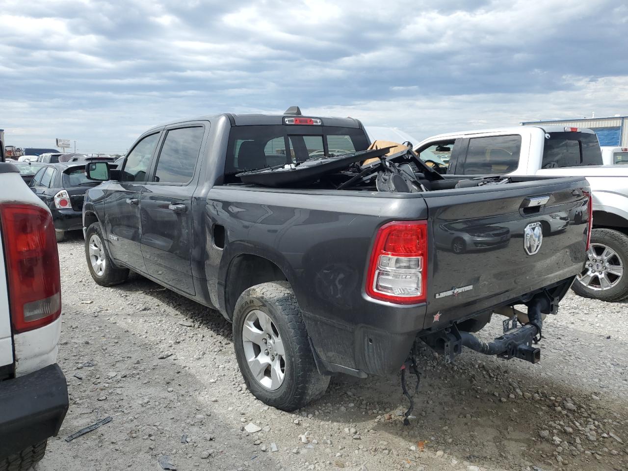 Obraz 2 z 2019 RAM 1500 BIG HORN/LONE STAR 2019 z VIN 1C6RREFG6KN666663