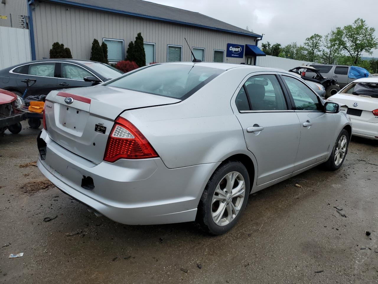 Image 3 of 2012 FORD FUSION SE 2012 with VIN 3FAHP0HA5CR228792