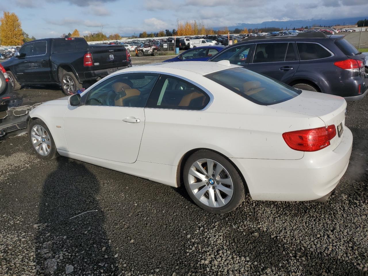 Image 2 of 2012 BMW 328 I 2012 with VIN WBAKE3C58CE770793