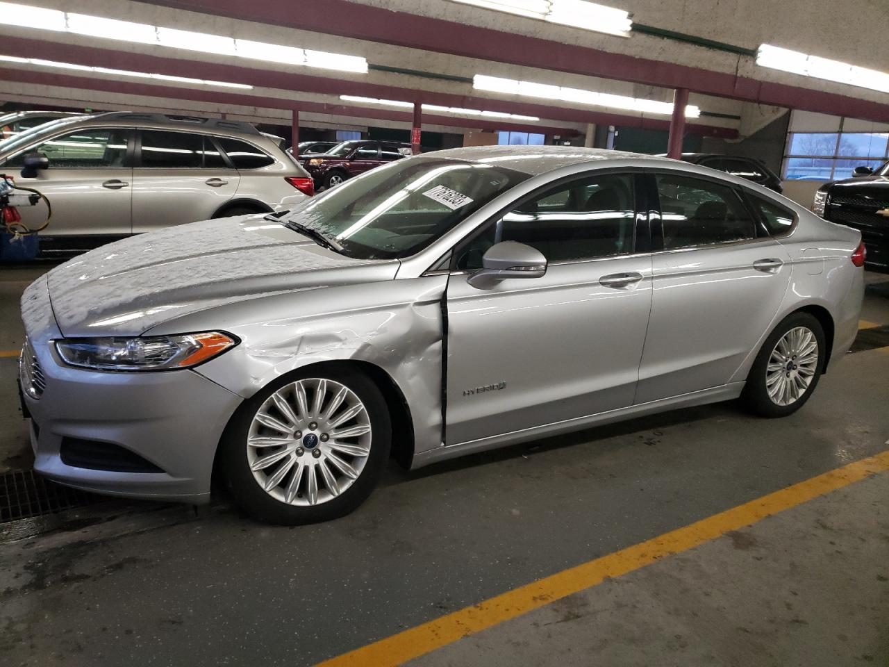 Изображение 1 2016 FORD FUSION SE HYBRID 2016 с VIN 3FA6P0LU4GR352115