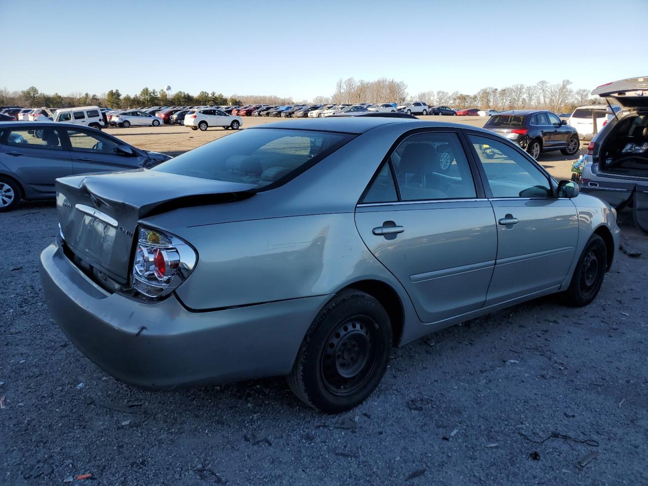 Изображение 3 2005 TOYOTA CAMRY LE 2005 с VIN 4T1BE32K95U587529