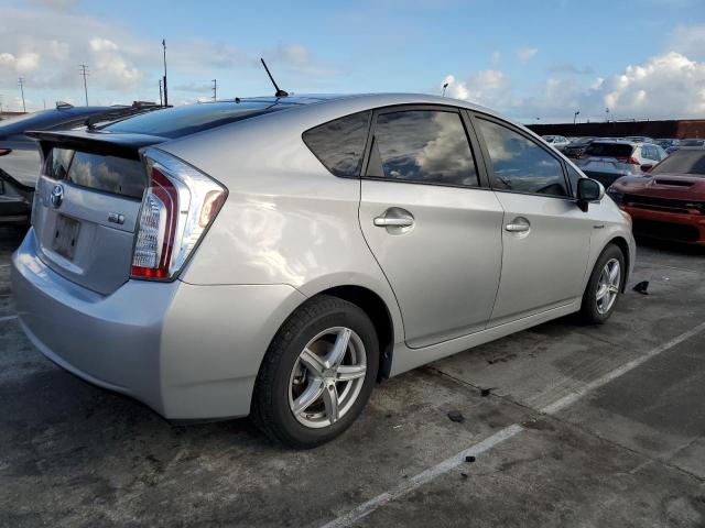 Obraz 3 z 2015 TOYOTA PRIUS  2015 z VIN JTDKN3DU5F0473975