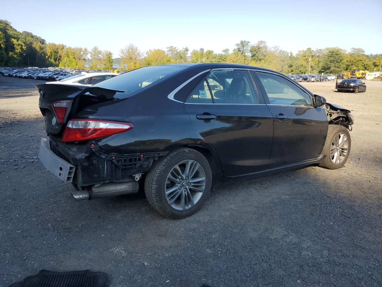 Image 3 of 2017 TOYOTA CAMRY LE 2017 with VIN 4T1BF1FKXHU309738