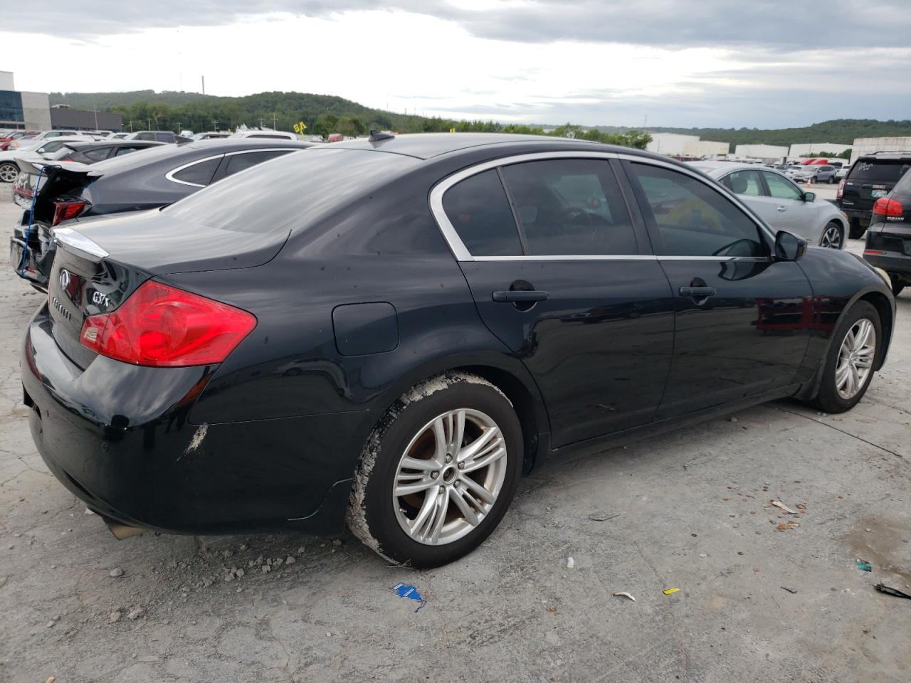Image 3 of 2013 INFINITI G37  2013 with VIN JN1CV6AR6DM352662