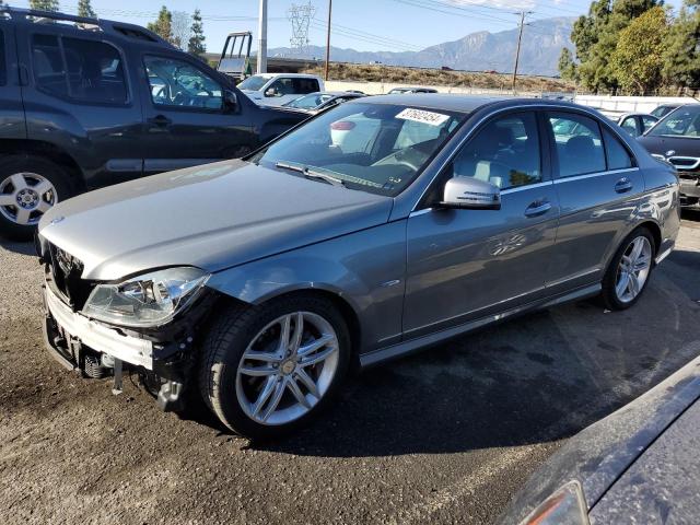 Obraz 1 z 2012 MERCEDES-BENZ C 250 2012 z VIN WDDGF4HB6CR222073