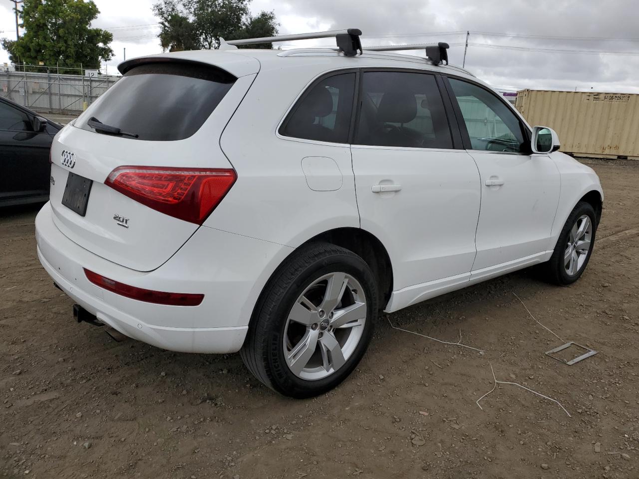 Obraz 3 z 2011 AUDI Q5 PREMIUM PLUS 2011 z VIN WA1LFAFP1BA080342