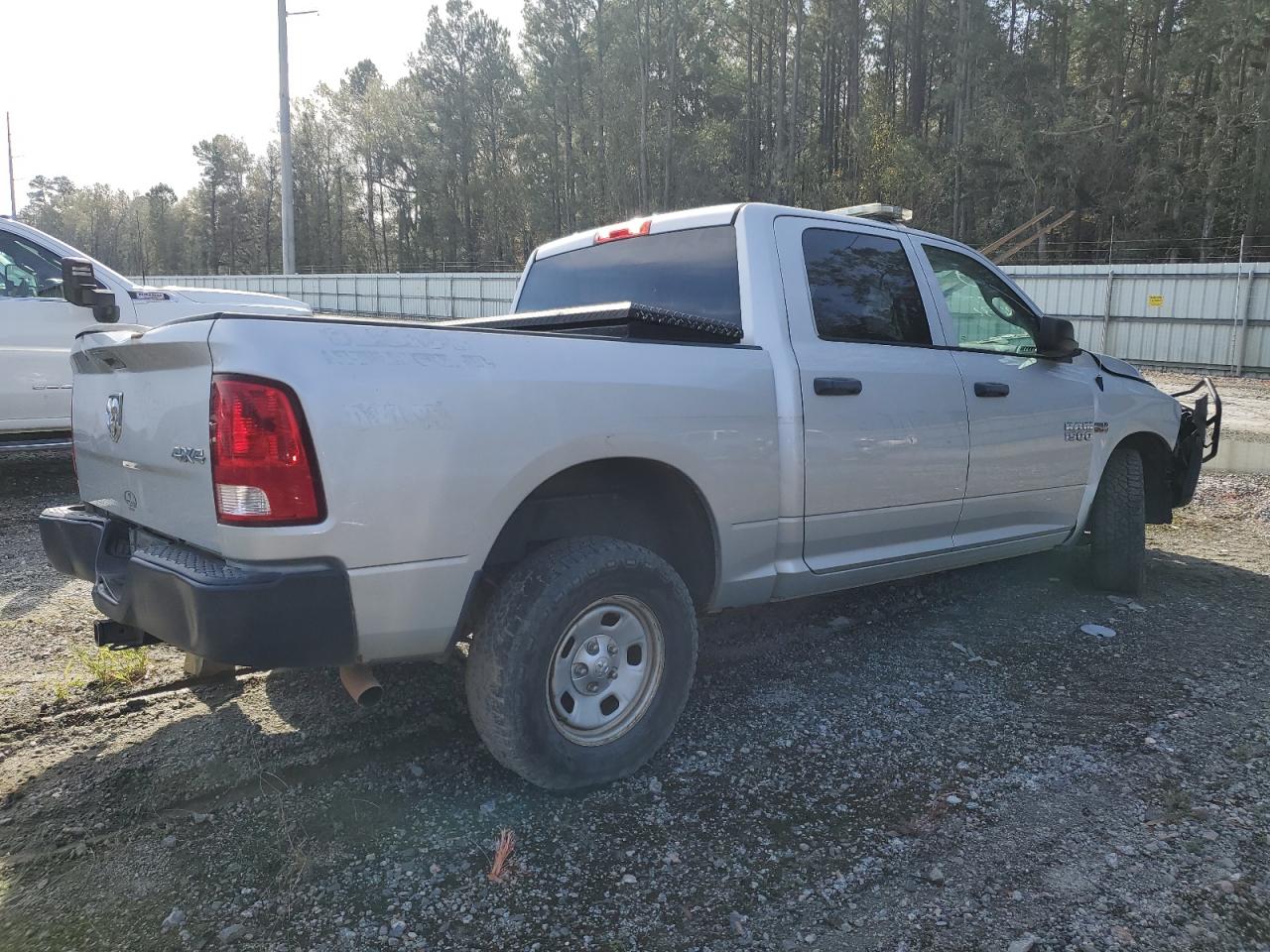 Изображение 3 2016 RAM 1500 SSV 2016 с VIN 1C6RR7XT1GS291720
