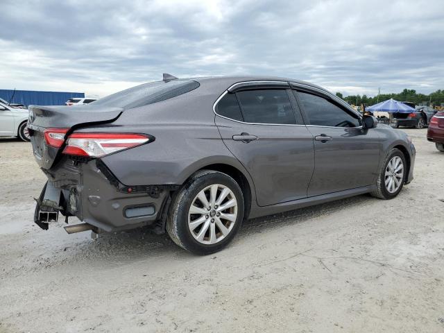 Obraz 3 z 2020 TOYOTA CAMRY LE 2020 z VIN 4T1C11AK6LU928128