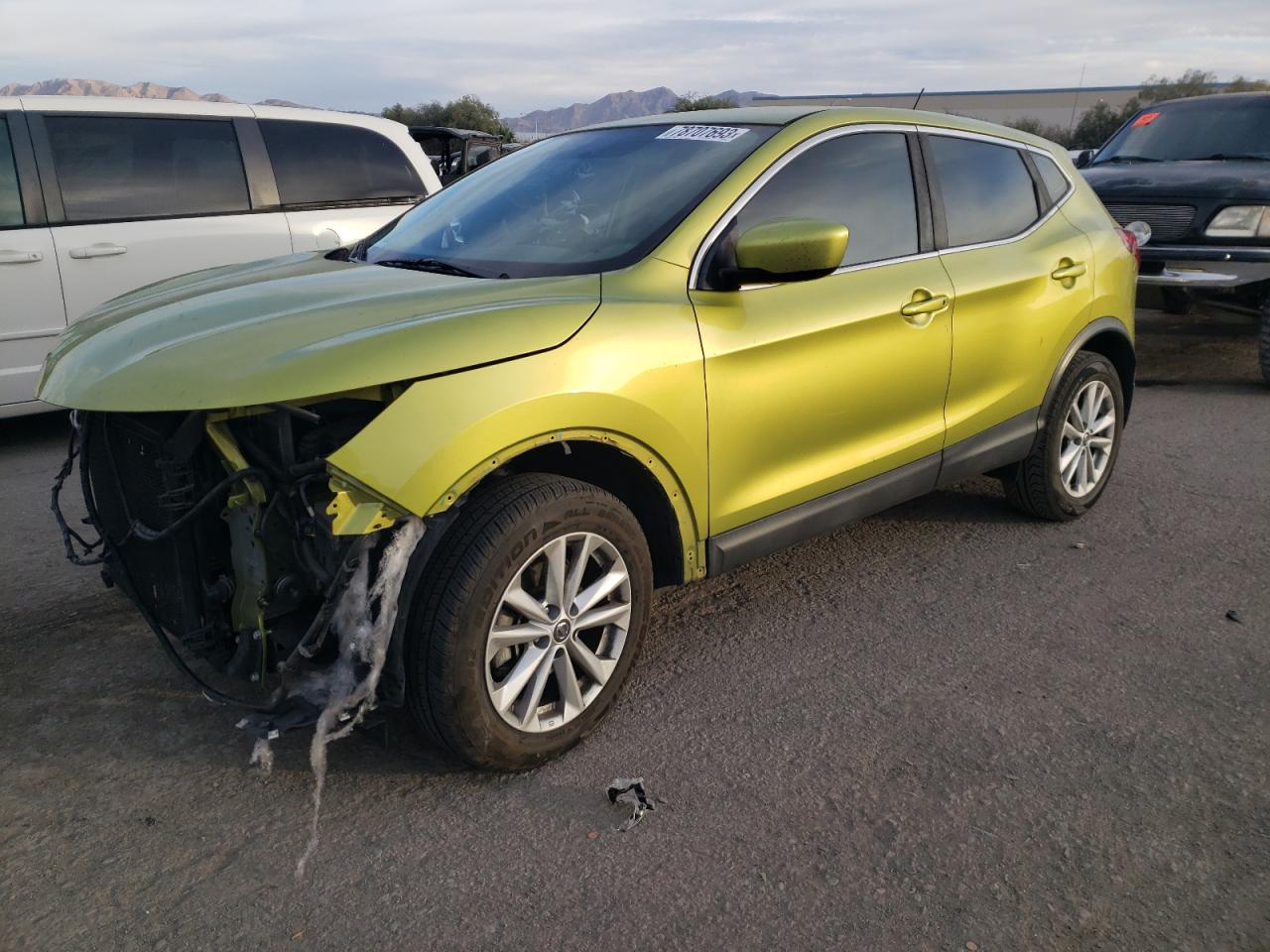 Obraz 1 z 2017 NISSAN ROGUE SPORT S 2017 z VIN JN1BJ1CPXHW009353