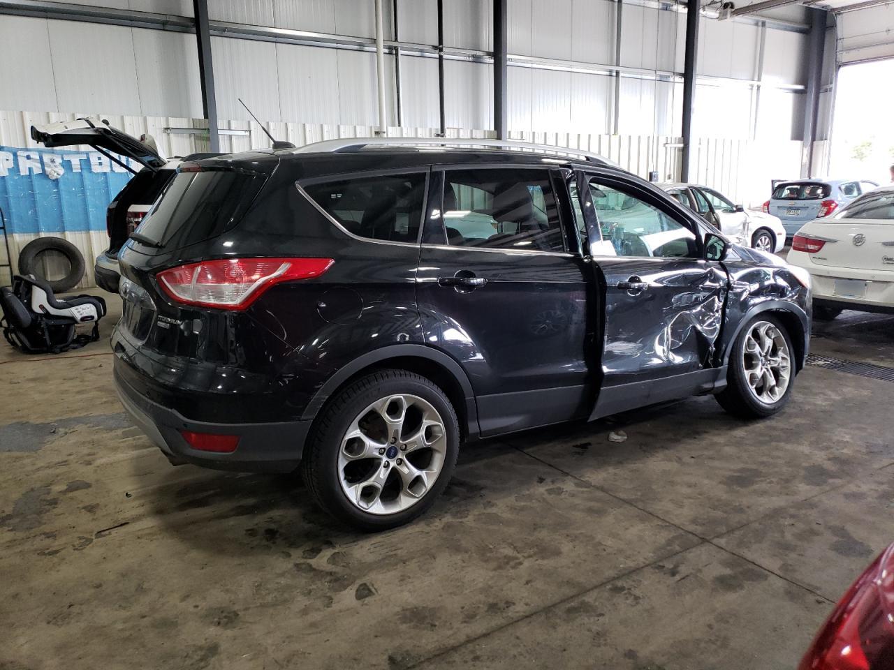 Obraz 3 z 2014 FORD ESCAPE TITANIUM 2014 z VIN 1FMCU9J95EUC33953