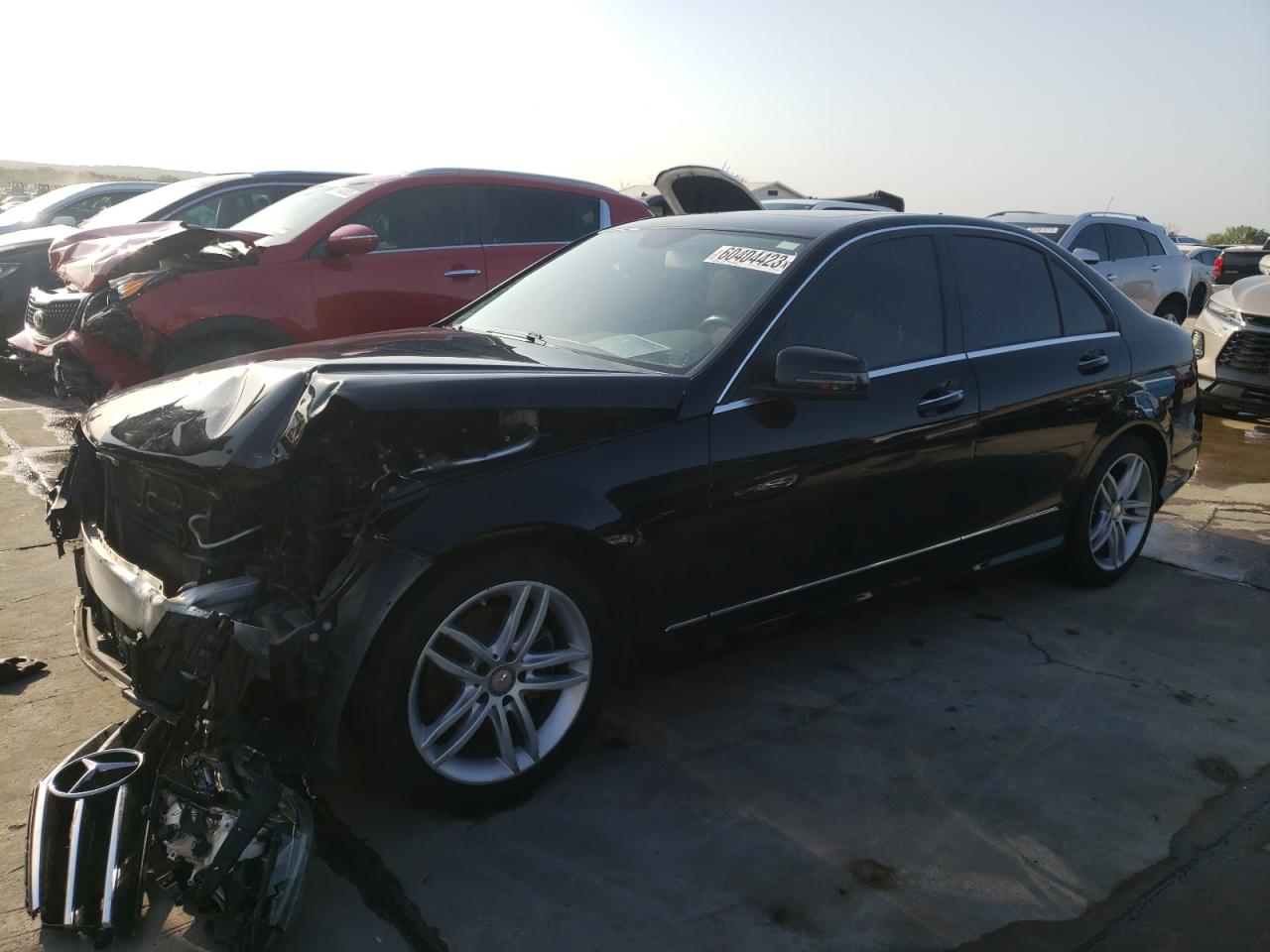 Изображение 1 2014 MERCEDES-BENZ C 250 2014 с VIN WDDGF4HBXER316329