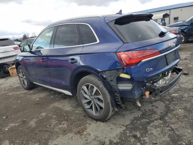 Image 2 of 2022 AUDI Q5 PREMIUM 45 2022 with VIN WA1GAAFY1N2053827