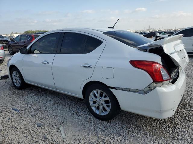 Obraz 2 z 2018 NISSAN VERSA S 2018 z VIN 3N1CN7AP1JL832831