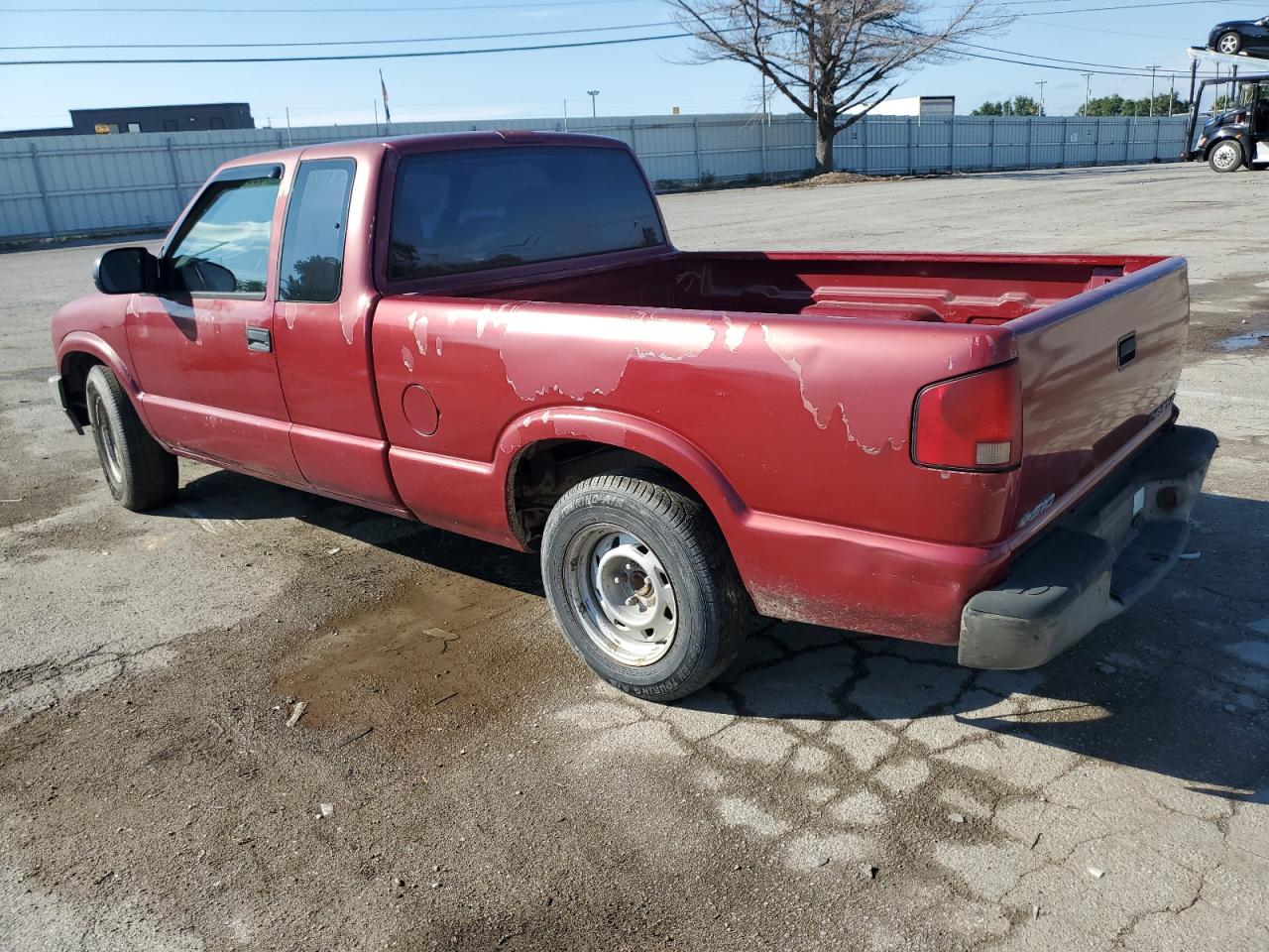 Изображение 2 2003 CHEVROLET S TRUCK S10 2003 с VIN 1GCCS19X638136829