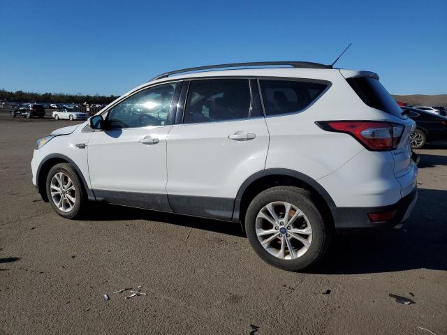 Image 2 of 2017 FORD ESCAPE SE 2017 with VIN 1FMCU9GD0HUB94205