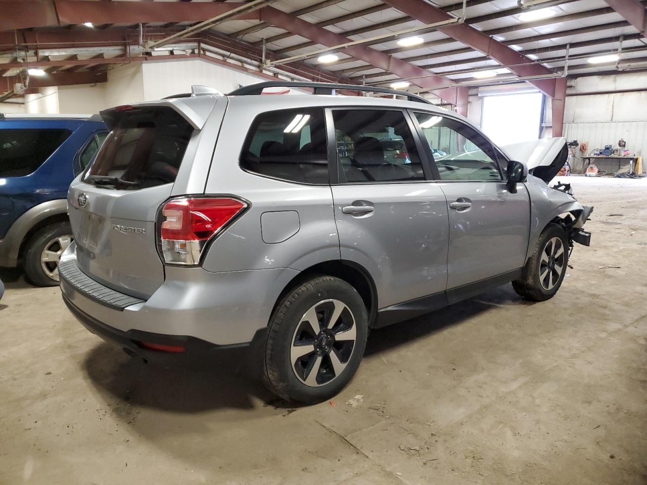 Изображение 3 2018 SUBARU FORESTER 2.5I PREMIUM 2018 с VIN JF2SJAEC8JH520028