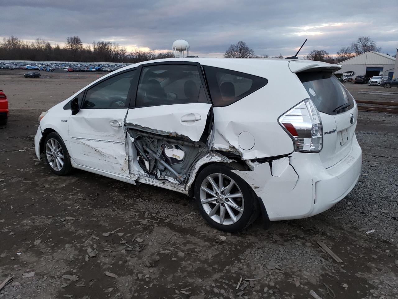 Изображение 2 2012 TOYOTA PRIUS V  2012 с VIN JTDZN3EU5C3025291