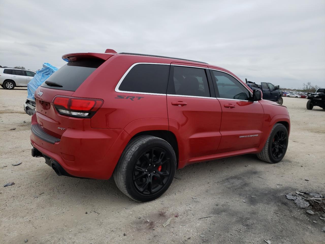 Изображение 3 2015 JEEP GRAND CHEROKEE SRT-8 2015 с VIN 1C4RJFDJ8FC123966