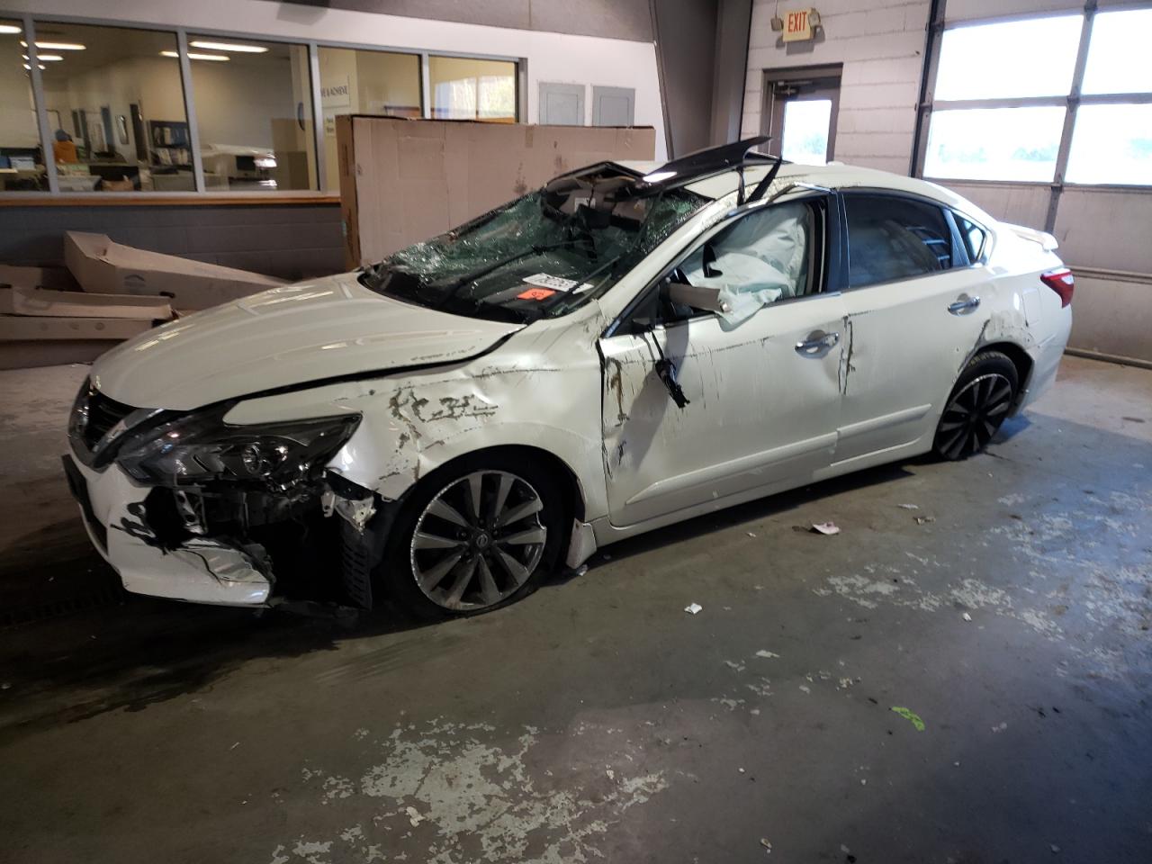 Image 1 of 2016 NISSAN ALTIMA 2.5 2016 with VIN 1N4AL3AP4GC237243