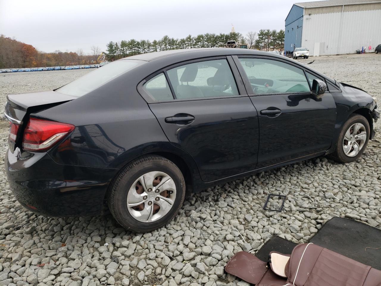 Image 3 of 2014 HONDA CIVIC LX 2014 with VIN 19XFB2F55EE203497