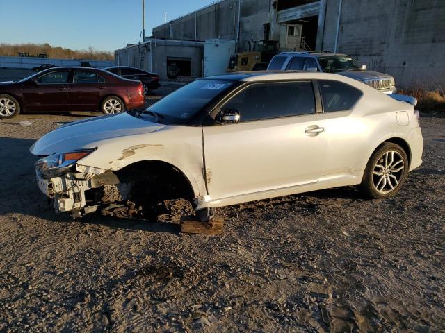 Image 1 of 2015 TOYOTA SCION TC  2015 with VIN JTKJF5C7XF3095823