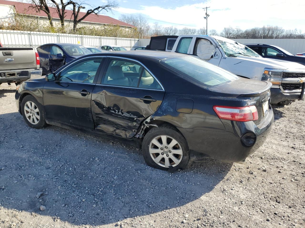 Image 2 of 2007 TOYOTA CAMRY LE 2007 with VIN 4T1BK46K77U019310