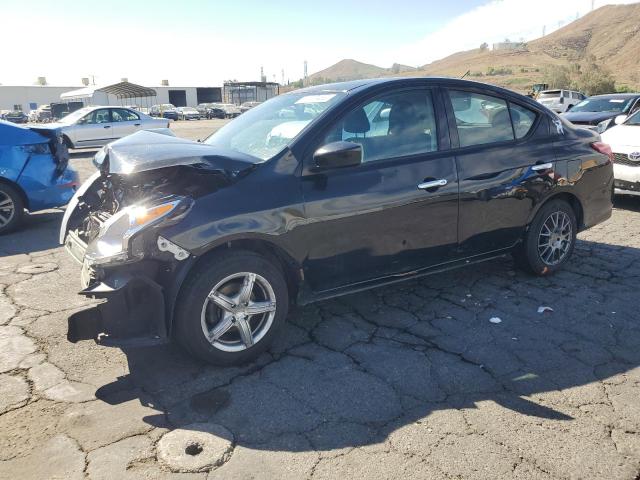 Obraz 1 z 2019 NISSAN VERSA S 2019 z VIN 3N1CN7AP0KL842607