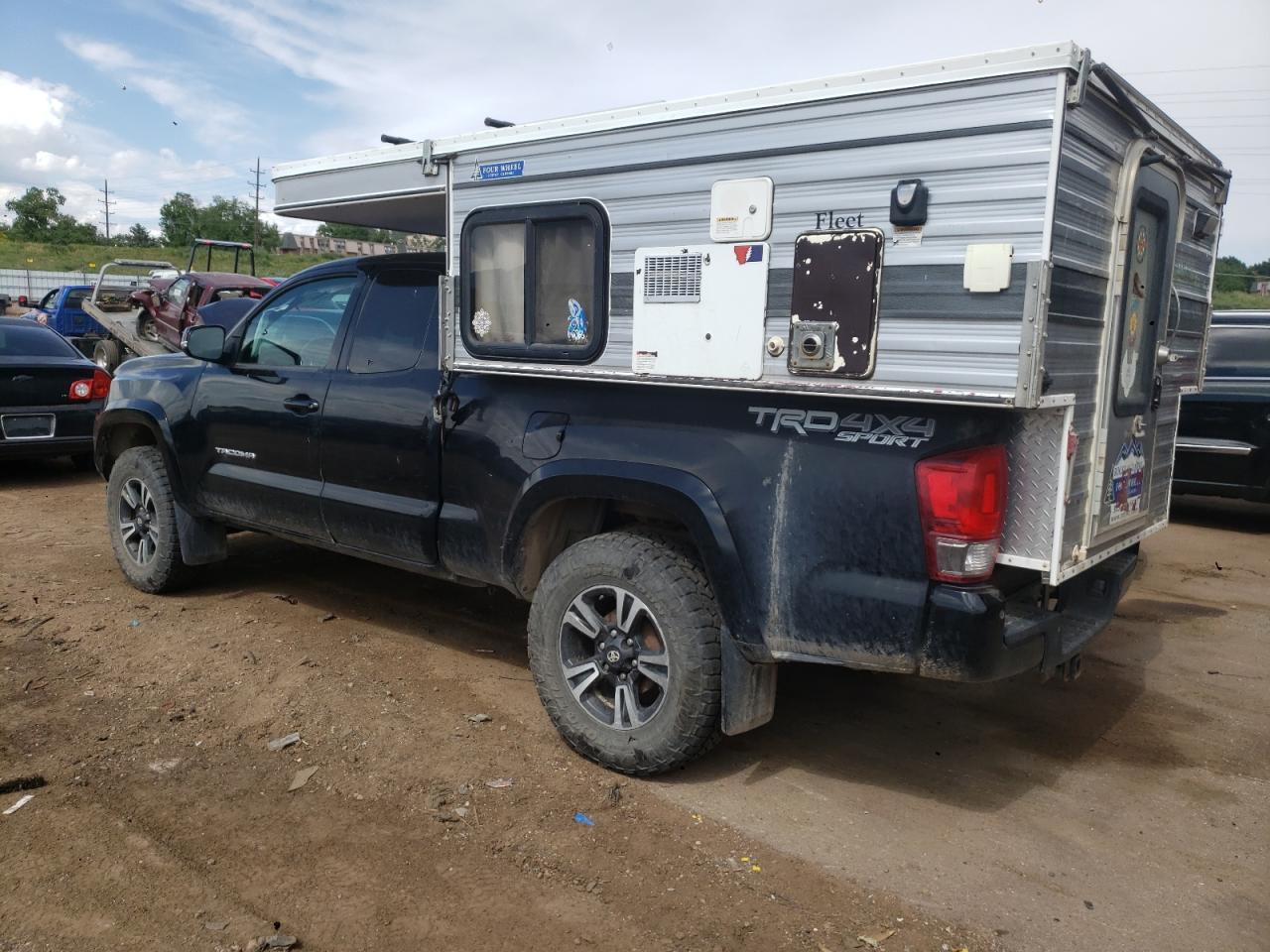 Image 2 of 2016 TOYOTA TACOMA ACCESS CAB 2016 with VIN 5TFSZ5AN7GX039384