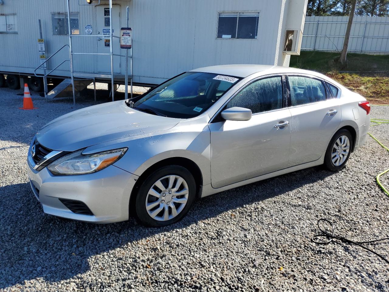 Obraz 1 z 2017 NISSAN ALTIMA 2.5 2017 z VIN 1N4AL3AP9HN316414