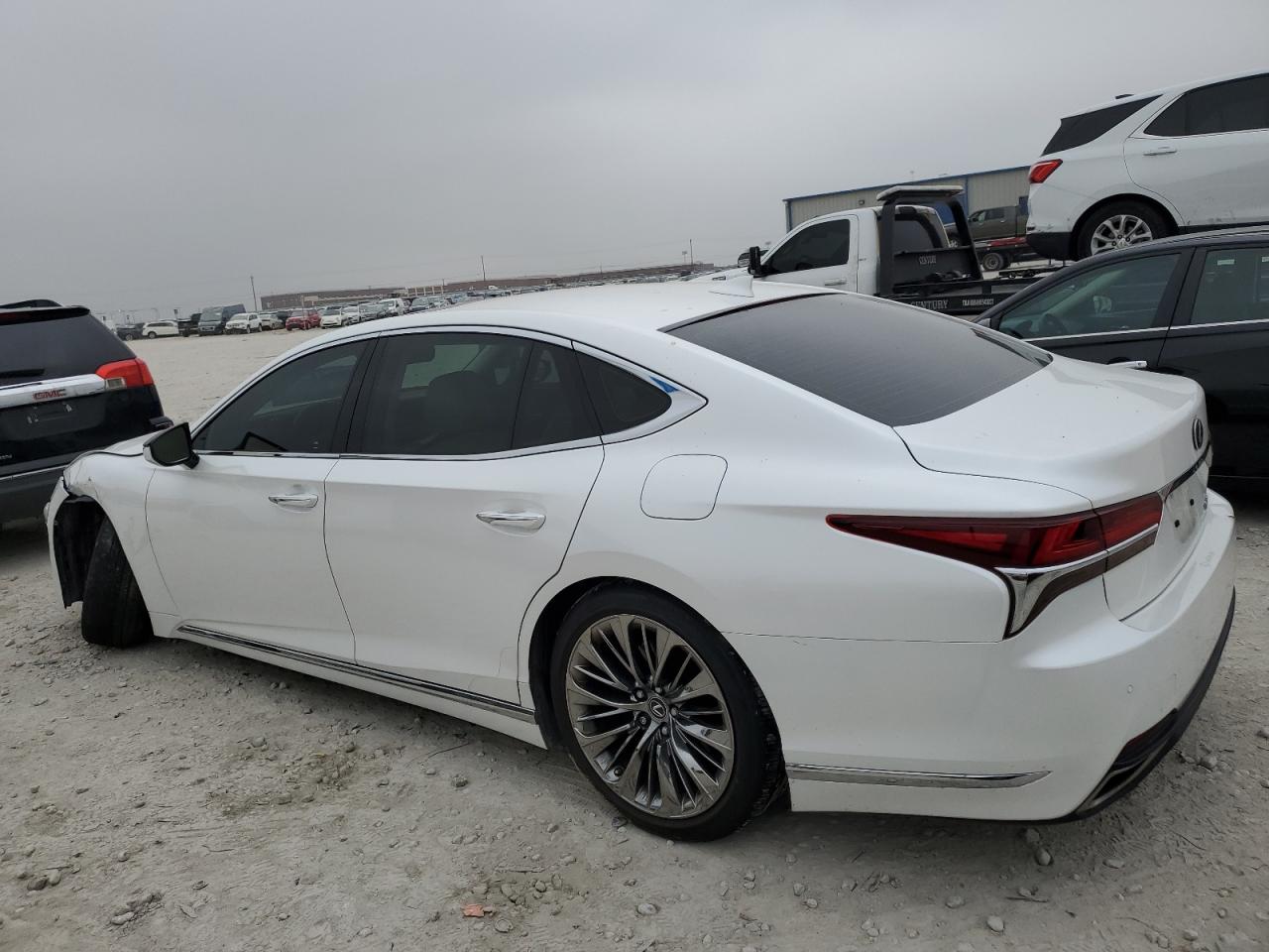 Obraz 2 z 2019 LEXUS LS 500 BASE 2019 z VIN JTHB51FF3K5007332