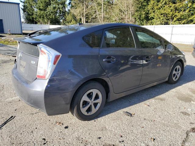 Image 3 of 2013 TOYOTA PRIUS  2013 with VIN JTDKN3DUXD1632190