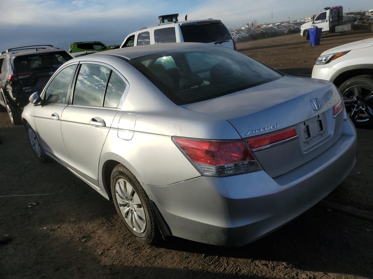 Изображение 2 2012 HONDA ACCORD LX 2012 с VIN 1HGCP2F34CA142695