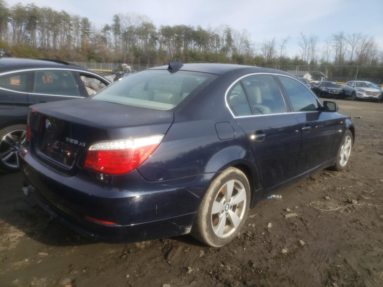Obraz 3 z 2008 BMW 528 XI 2008 z VIN WBANV13588CZ55575