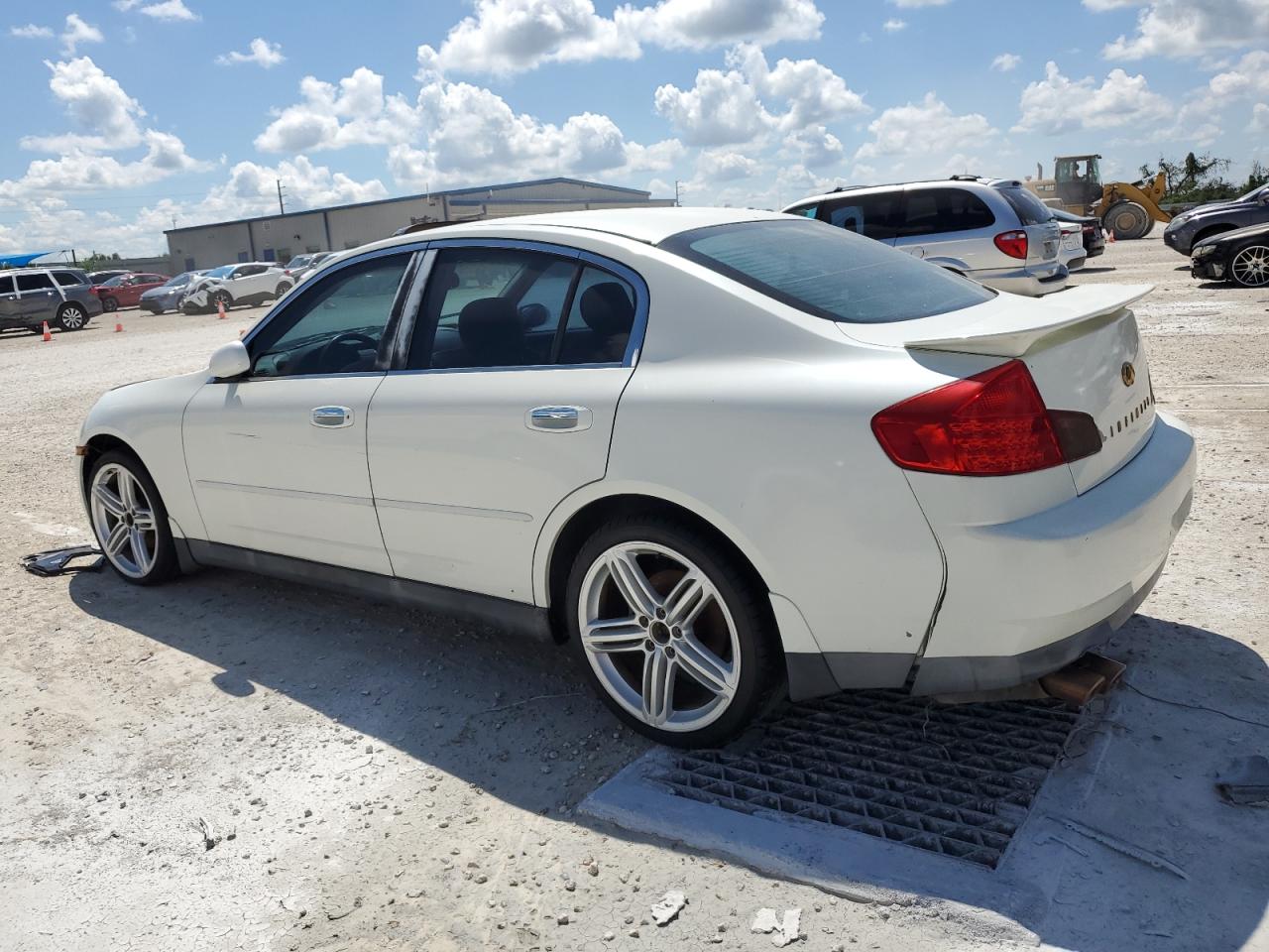 Изображение 2 2004 INFINITI G35 2004 с VIN JNKCV51F04M708955