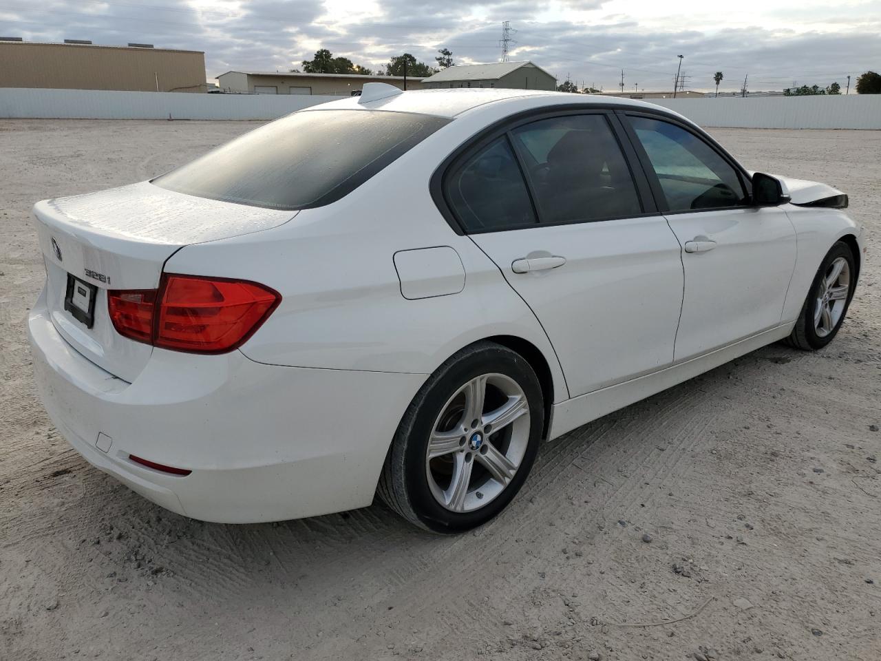 Image 3 of 2013 BMW 328 I 2013 with VIN WBA3A5C53DF352231