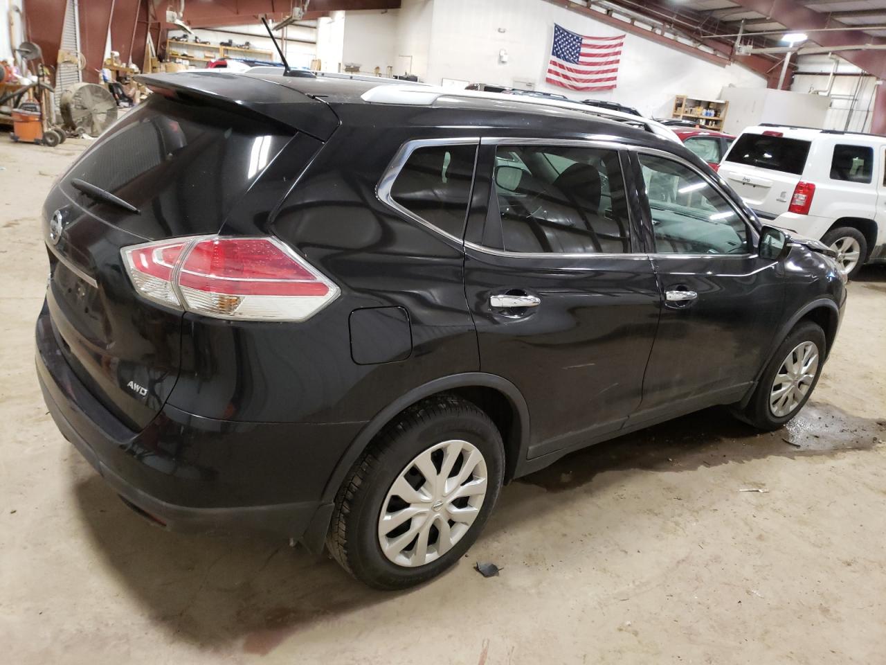 Image 3 of 2016 NISSAN ROGUE S 2016 with VIN KNMAT2MV9GP728222