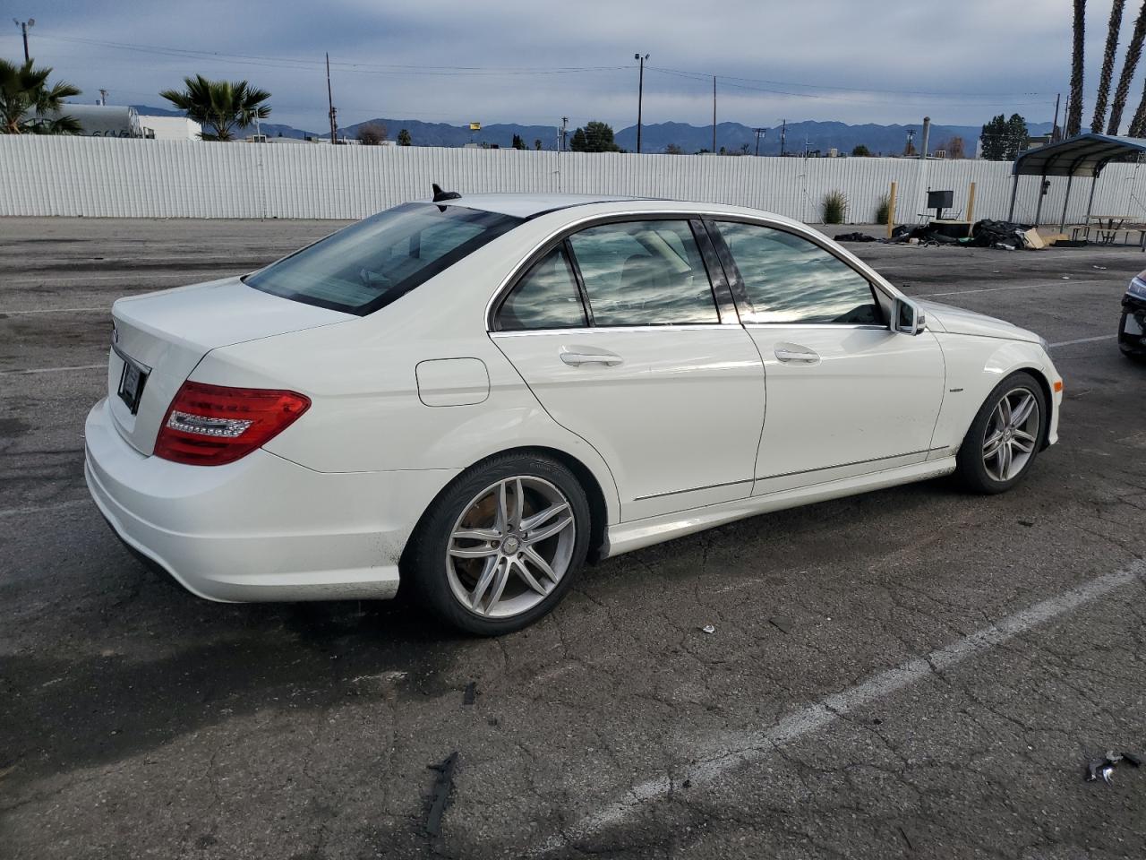 Image 3 of 2012 MERCEDES-BENZ C 250 2012 with VIN WDDGF4HB3CA649645