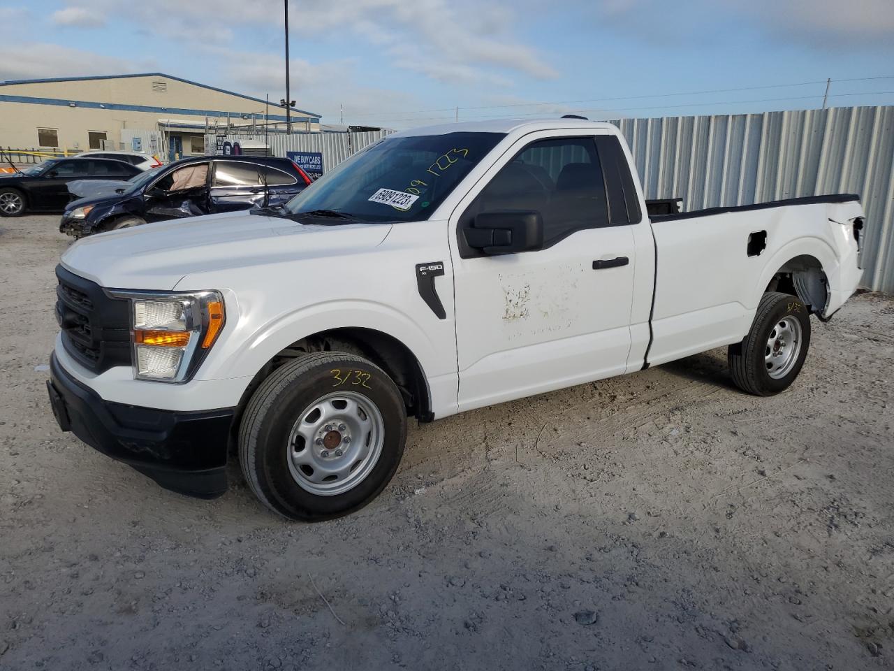 Obraz 1 z 2021 FORD F150  2021 z VIN 1FTMF1CB8MKE74579